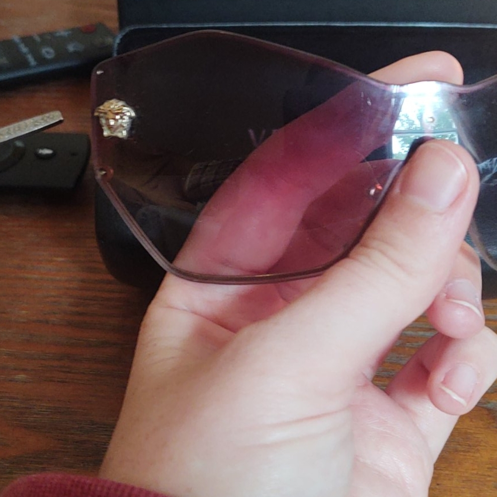 Versace sunglasses - Picture 4 of 11